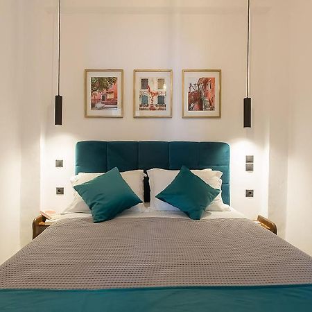 Deluxe Town Hall Square Flat In Historical Center 2 Corfu  Buitenkant foto