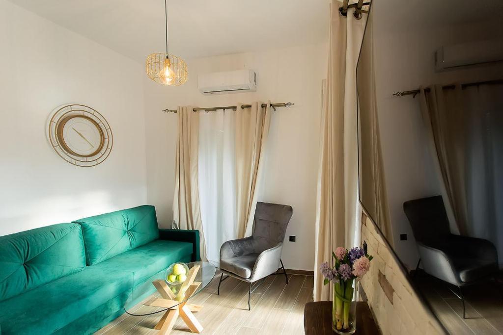 Deluxe Town Hall Square Flat In Historical Center 2 Corfu  Buitenkant foto